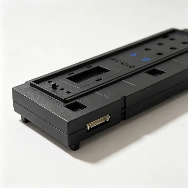 ST-BM5Z-1600 Intelligent MCCB Controller Side View with Communication Port and Blue Coded Switches | Wanlong Electric